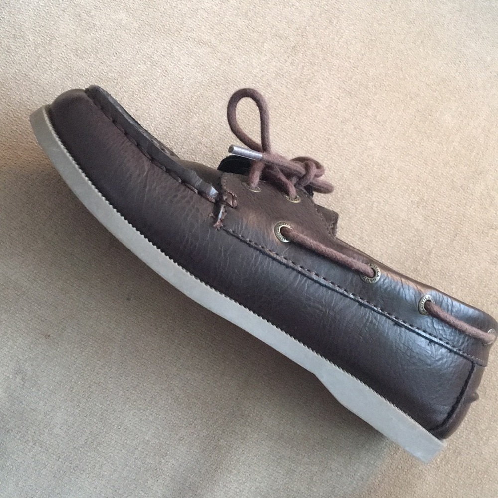 Boys Nautica boat shoes